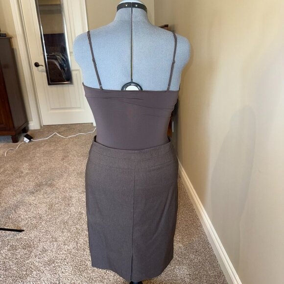 George Skirt brown knee length pencil pull on Office Professional Women's Sz M - Picture 2 of 6